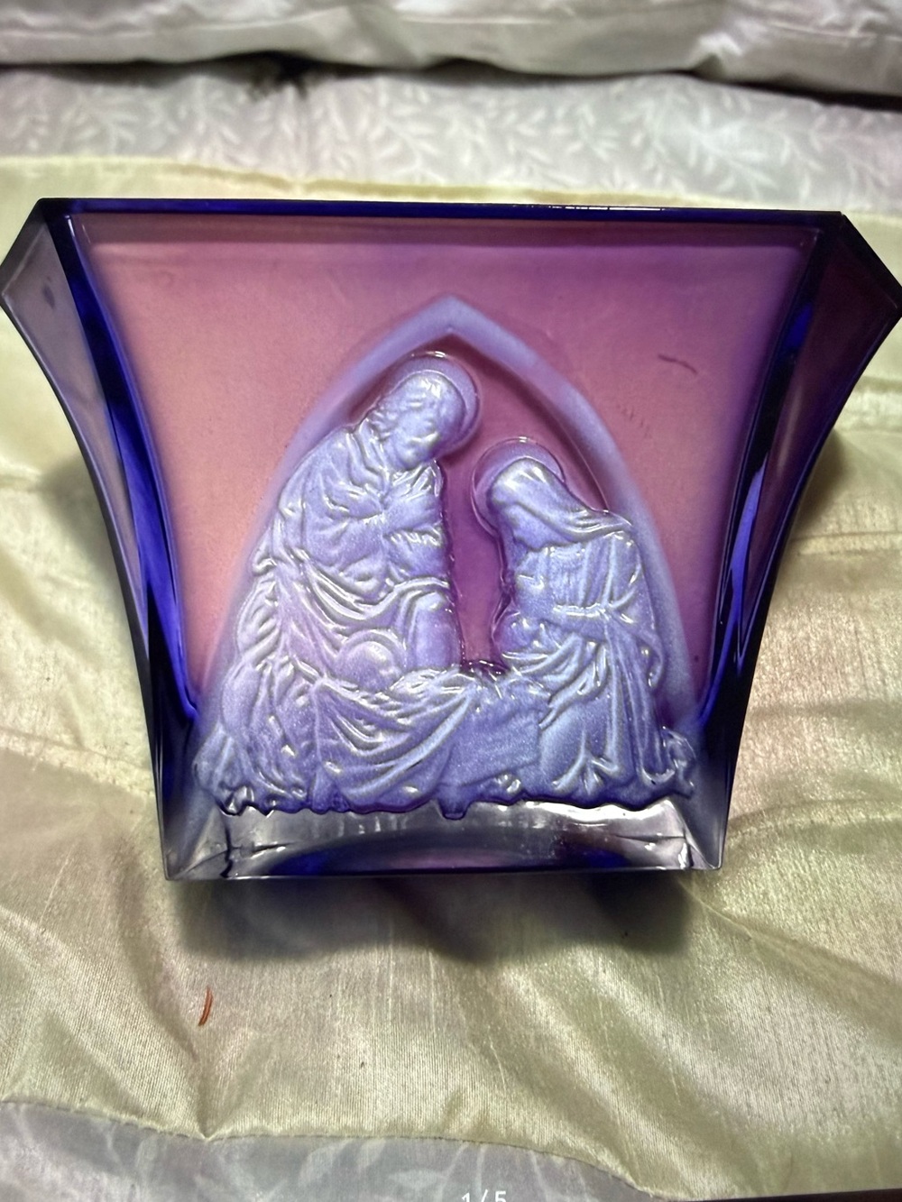 Source Unknown Purple and Pink Religious Glass Nativity Vase